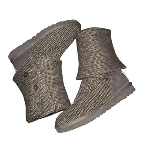 UGG Classic Cardy Boot SIZE 9